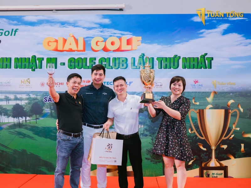 Tuấn Tổng Đồng Hành Tài Trợ HIO Sim Golfer 100 Triệu Đồng: Kết Nối Đam Mê tại Giải Golf Sinh Nhật Lần Thứ Nhất M-Golf Club